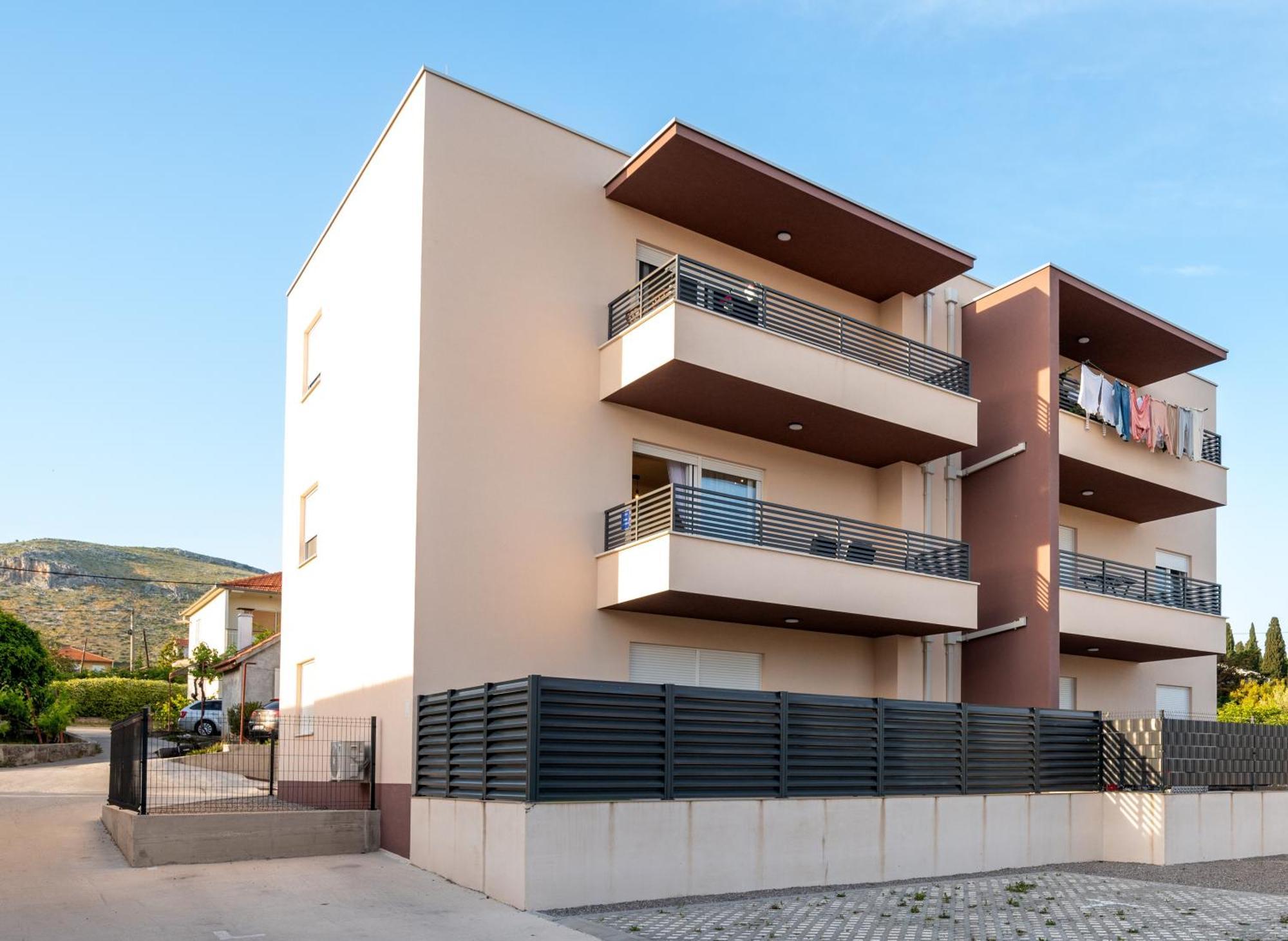 Apartment Ivi Trogir Bagian luar foto